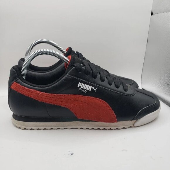 Puma Scuderia Ferrari x Roma 'Black Rosso Corsa' womens Size 8 306766-01 - Picture 3 of 7